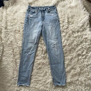 American Eagle Mom Jean